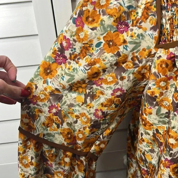 This & That Floral Boho Balloon Sleeve Ruffle Peasant Top Size Small - Picture 6 of 10